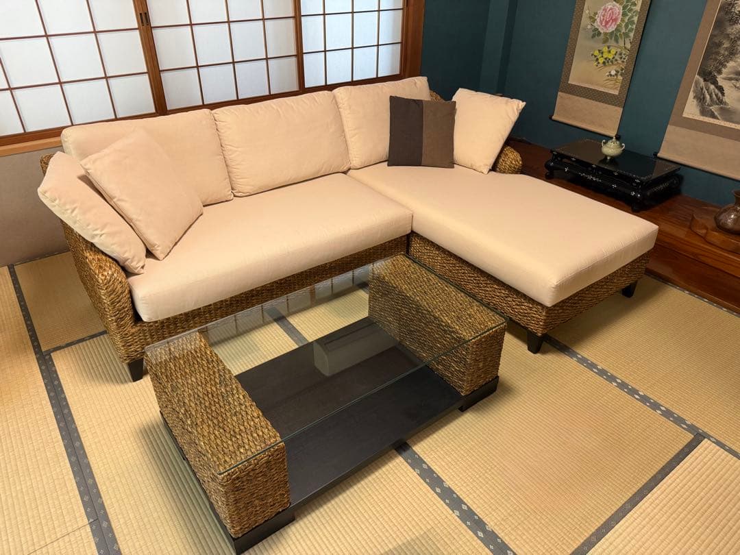 ラタン L字型ソファセットとコーヒーテーブル