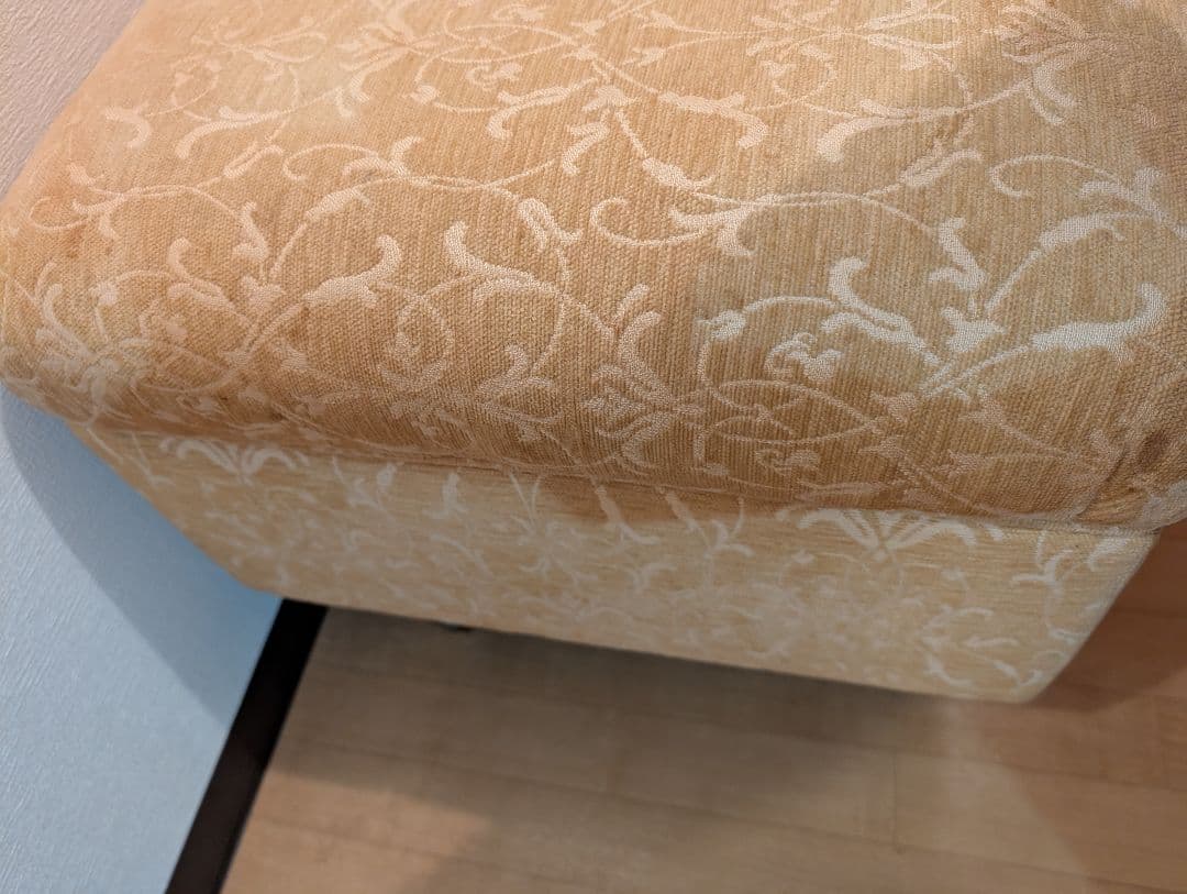 ローラアシュレイ　オットマン　スツール