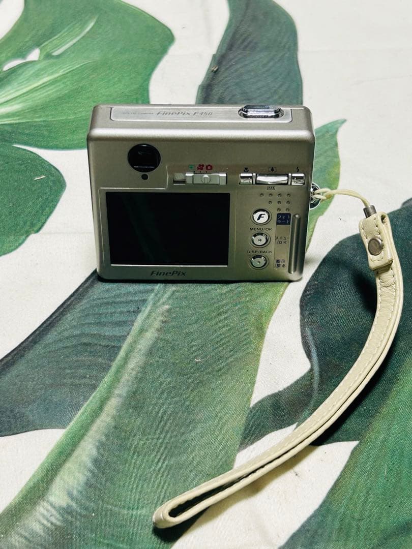 Fujifilm F450 コンパクトデジタルカメラ