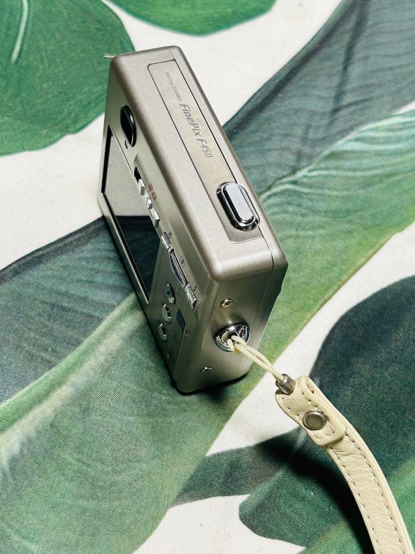 Fujifilm F450 コンパクトデジタルカメラ