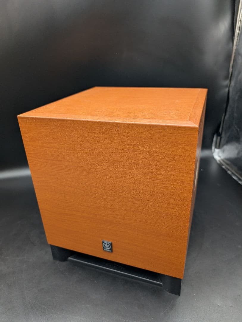 YAMAHA ヤマハ　YST-SW010 サブウーファー