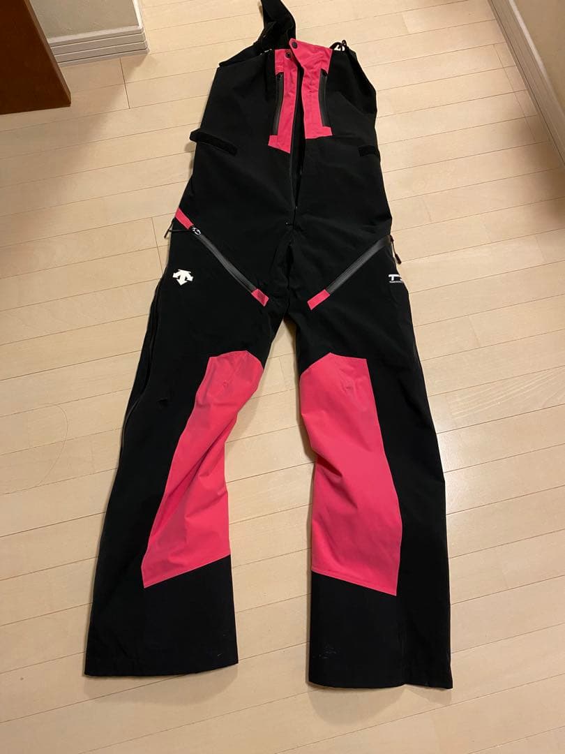 ★送料無料★お洒落　非売品　選手用　デサントメイト　スキーウエア 上下セット