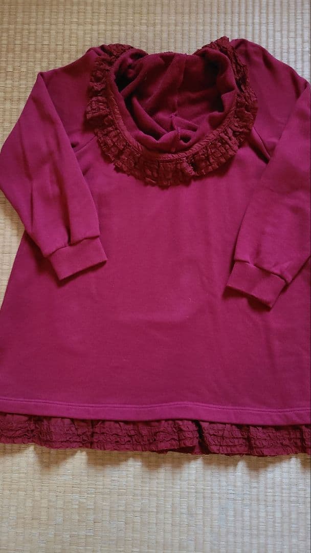 ピンクハウス　2022　フリル使いフーディチュニック　定価30800円