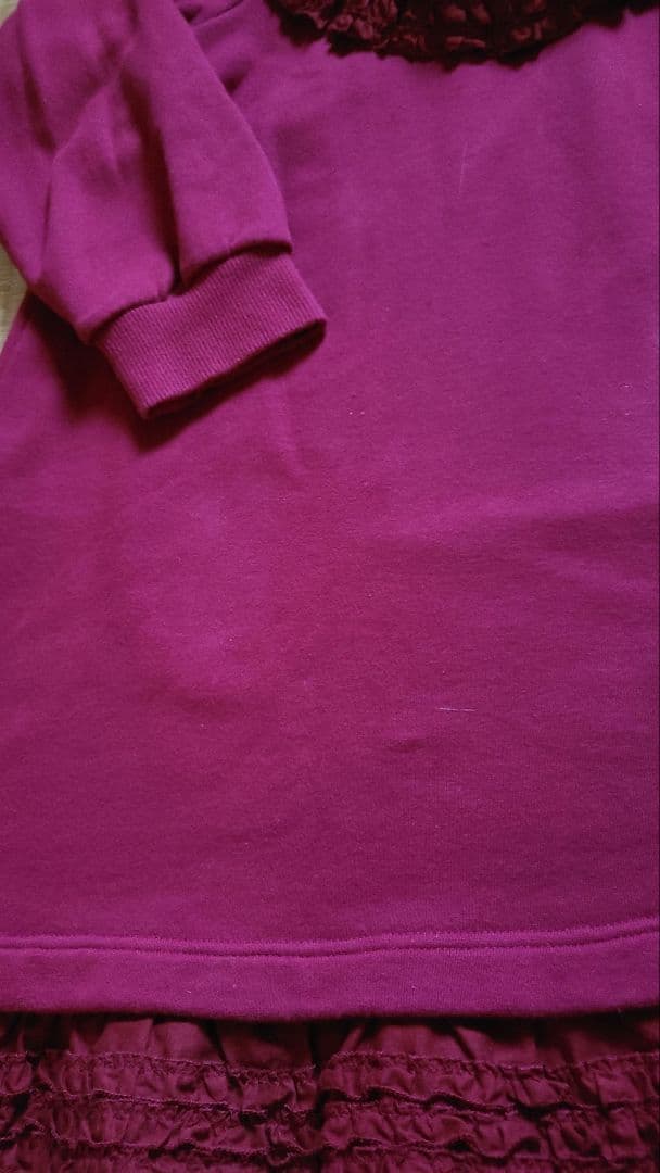 ピンクハウス　2022　フリル使いフーディチュニック　定価30800円