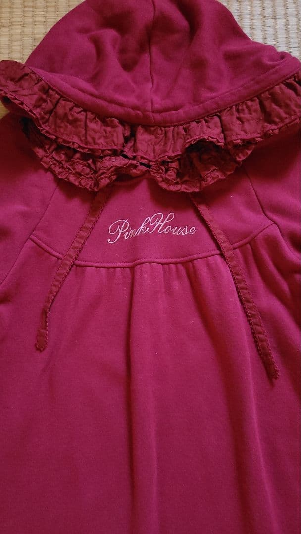 ピンクハウス　2022　フリル使いフーディチュニック　定価30800円