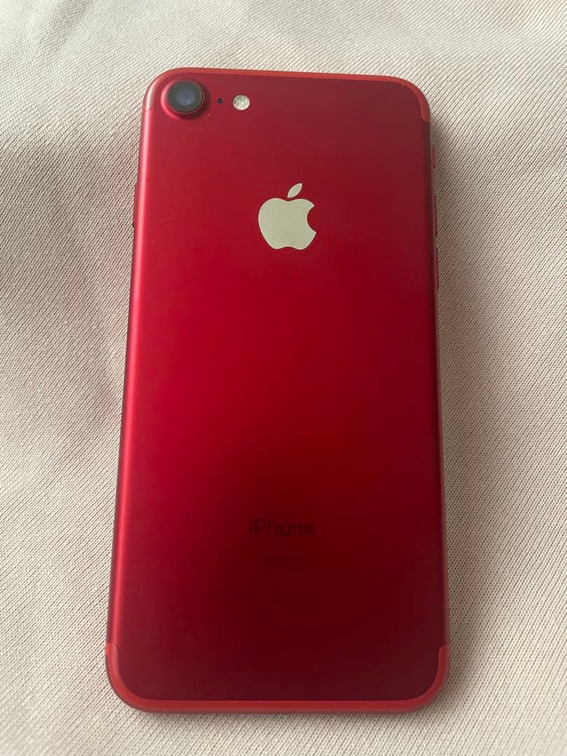 iPhone 7 (PRODUCT)RED 本体 + ケース