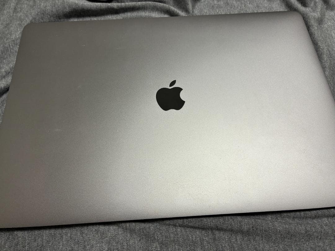 【おまけ付】MacBook Pro 16 2019 16GB 512GB