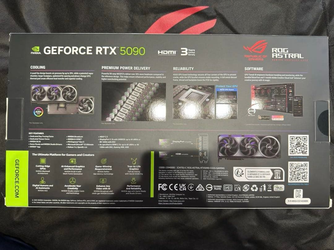 グラフィックボード・グラボ・ビデオカード ASUS ROG ASTRAL GeForce RTX 5090 OC