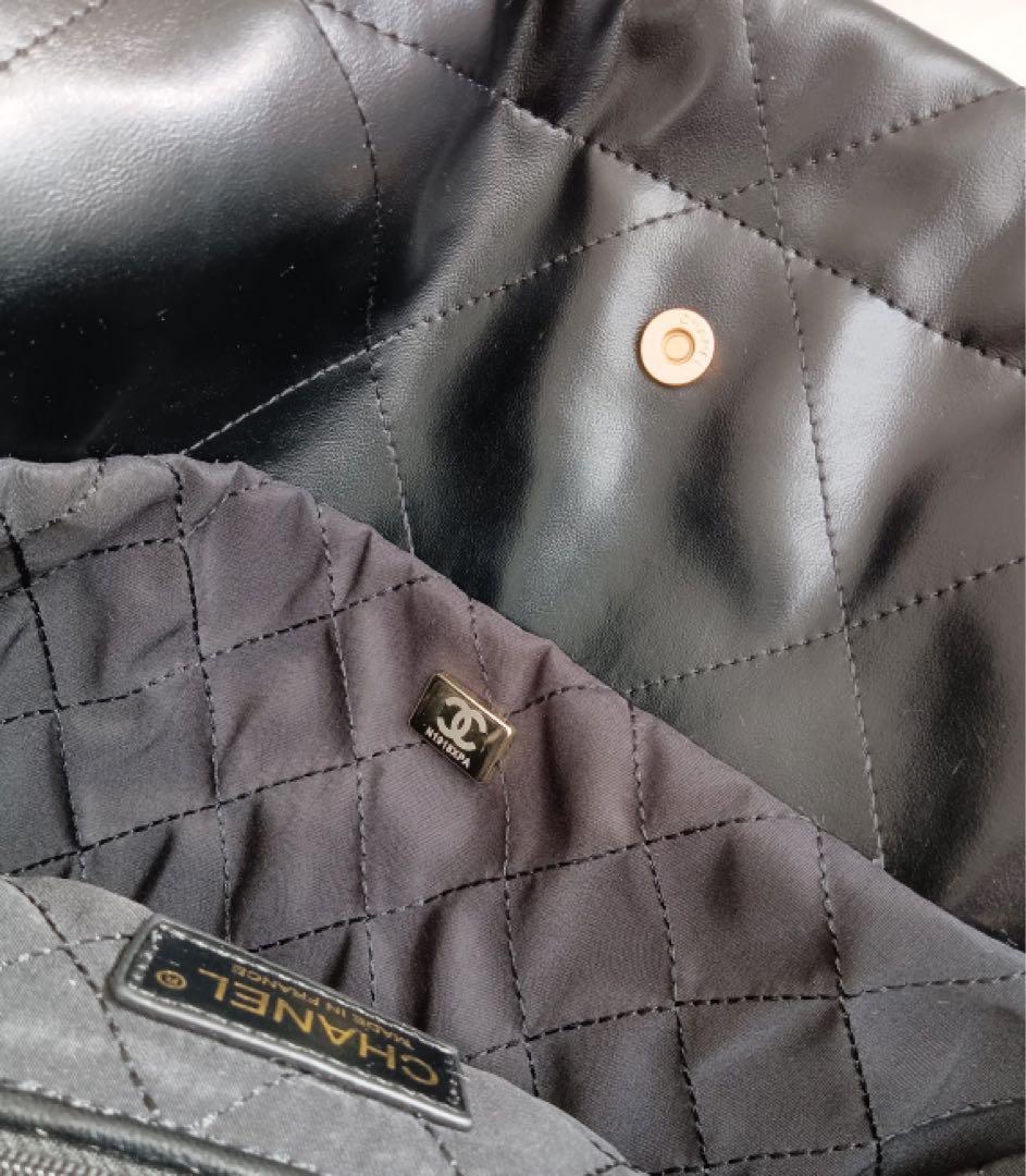 CHANEL キルティングレザークラッチバッグ チェーンストラップ シャネル