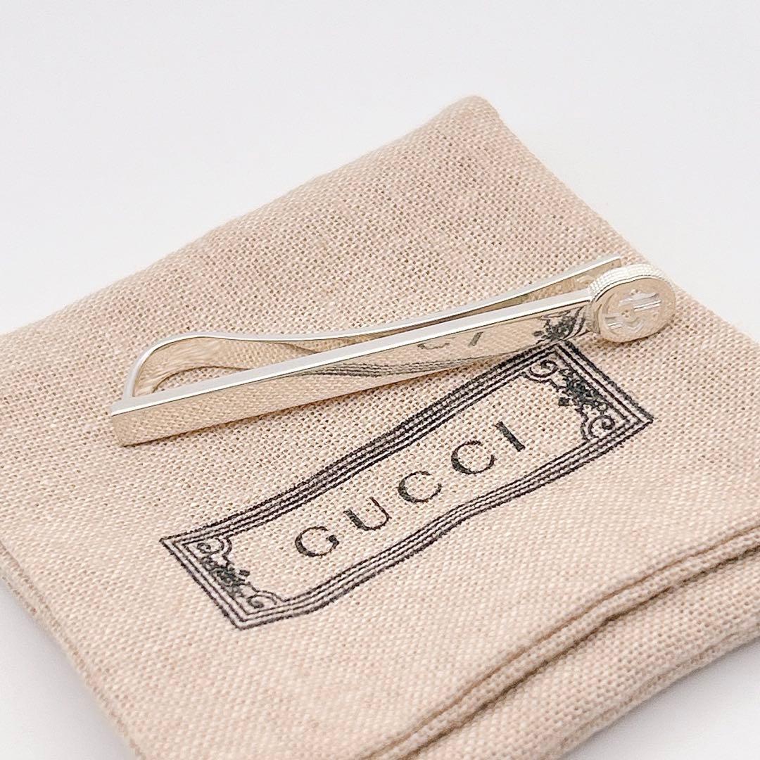 2478-1 保存袋付き✨ GUCCI ネクタイピン　インターロッキング