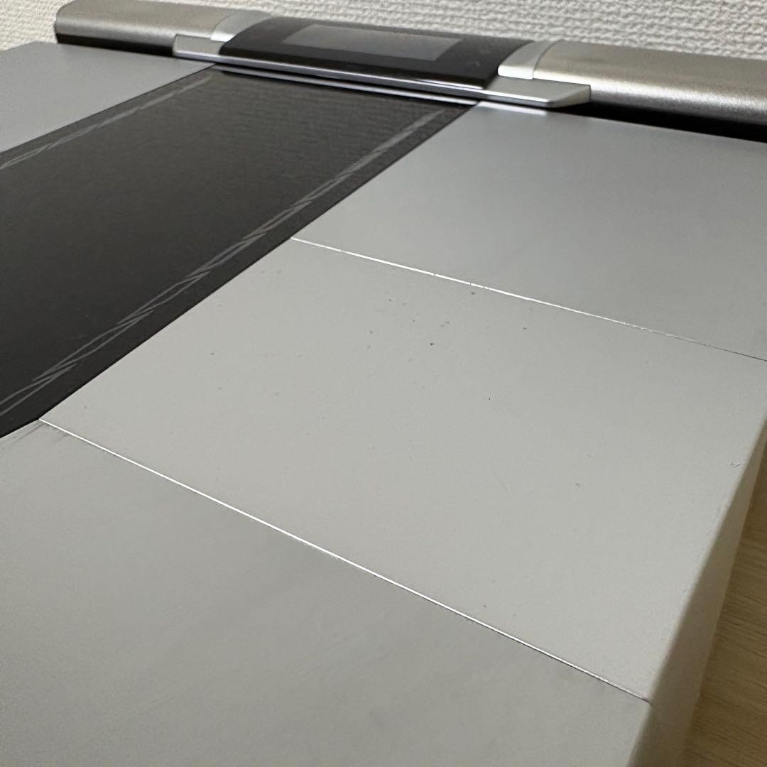 タニタ 体組成計　インナースキャン　スマホ連携　筋トレ RD-803L