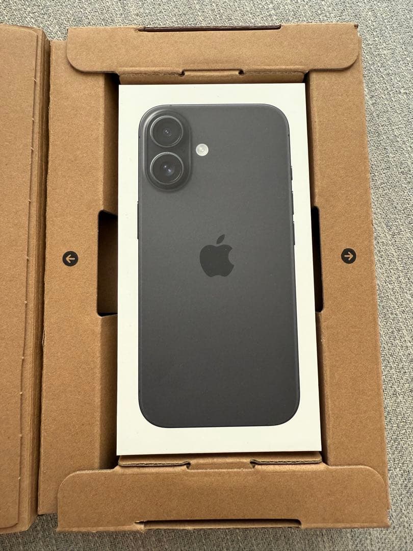 即日発送　新品未開封 iPhone16 128GB SIMフリー　ブラック