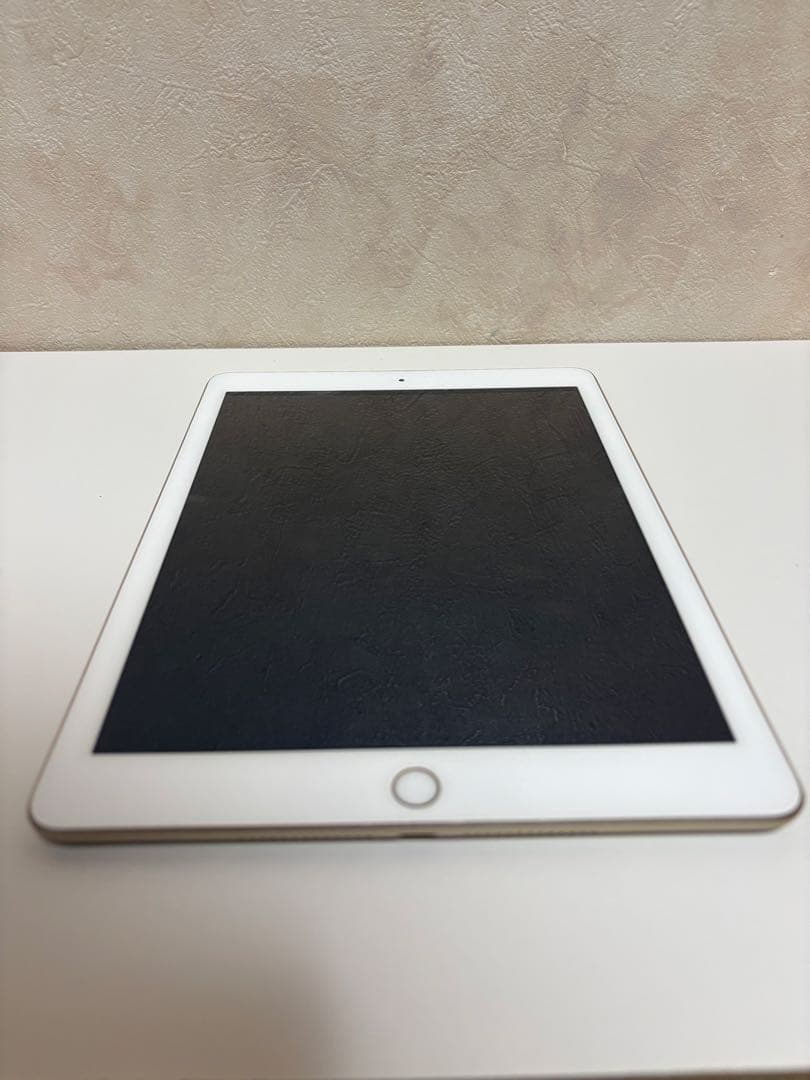 【Neko】iPad 第５世代　Wi-Fi 128GB