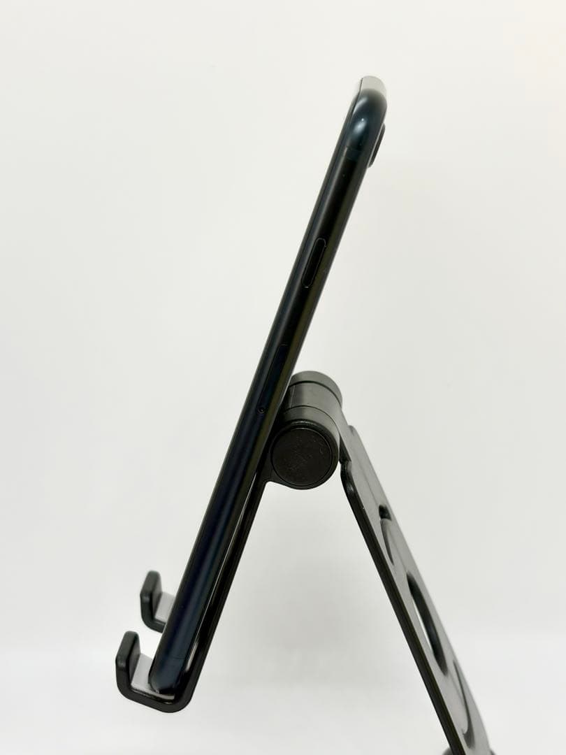 iPhone SE3 SIMフリー 本体 64GB 第三世代 ミッドナイト