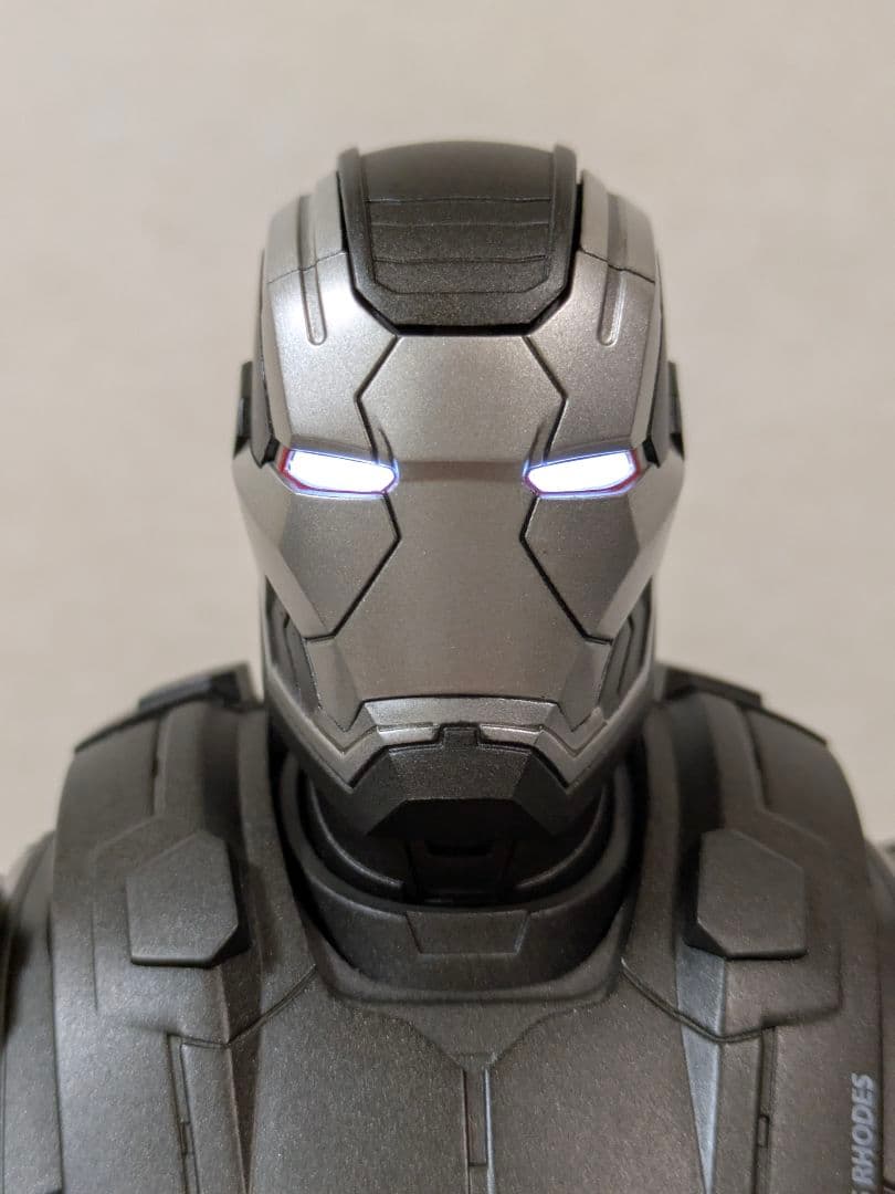 ホットトイズ アイアンマン3 1/6スケール ウォーマシン マークⅡマーベル