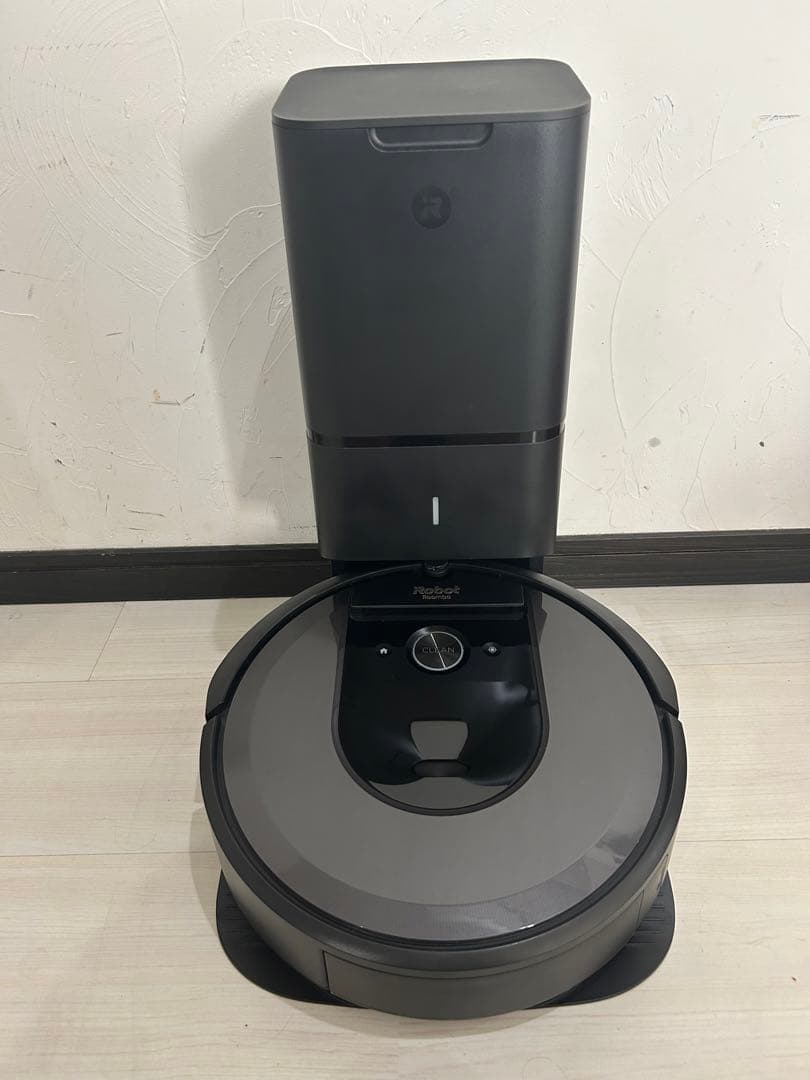 【美品】アイロボット ルンバ i7＋