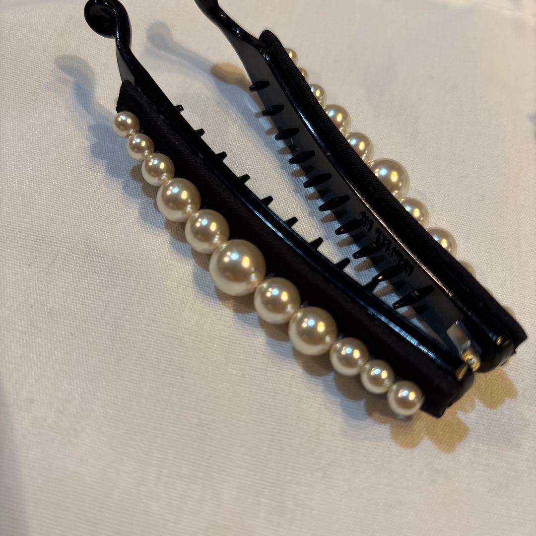 コンプレックスビズ　パール　バナナクリップ