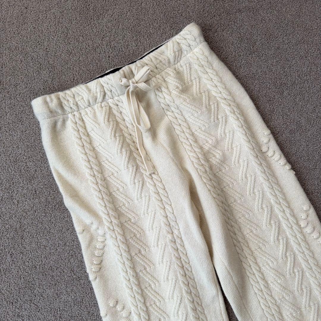 manufactured by WRAPINKNOT ニットパンツ