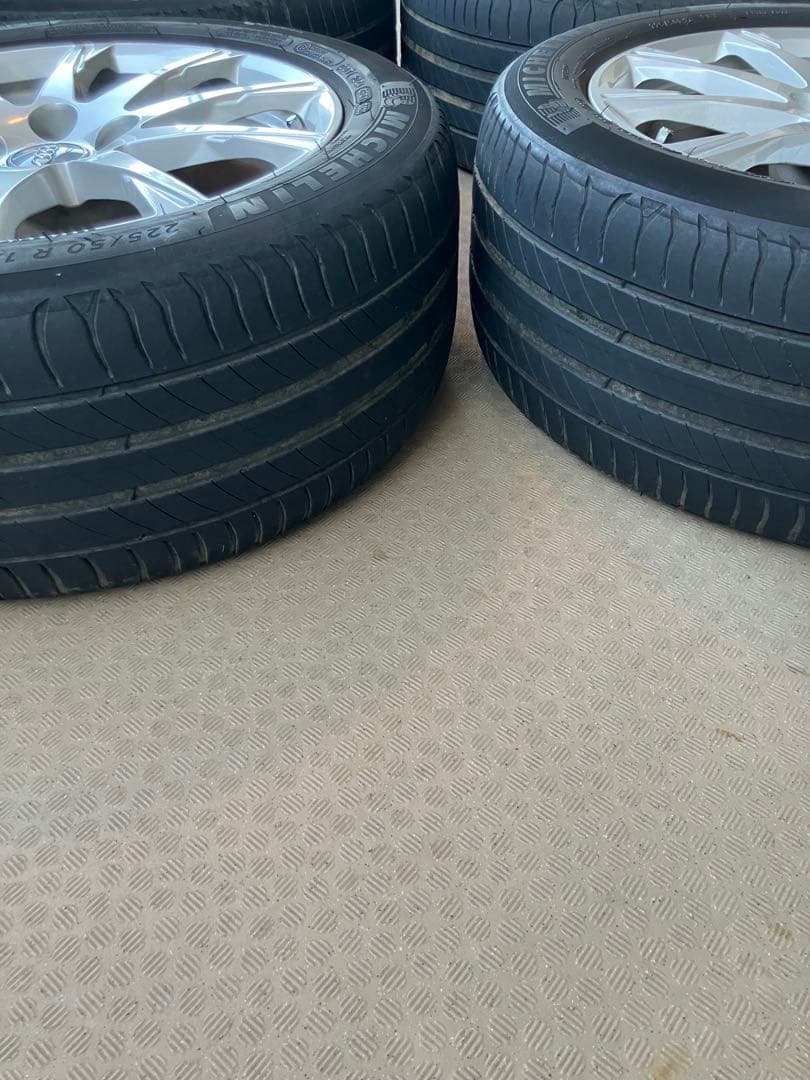 ミ*)様 Audi 17インチ ホイールセット Michelin