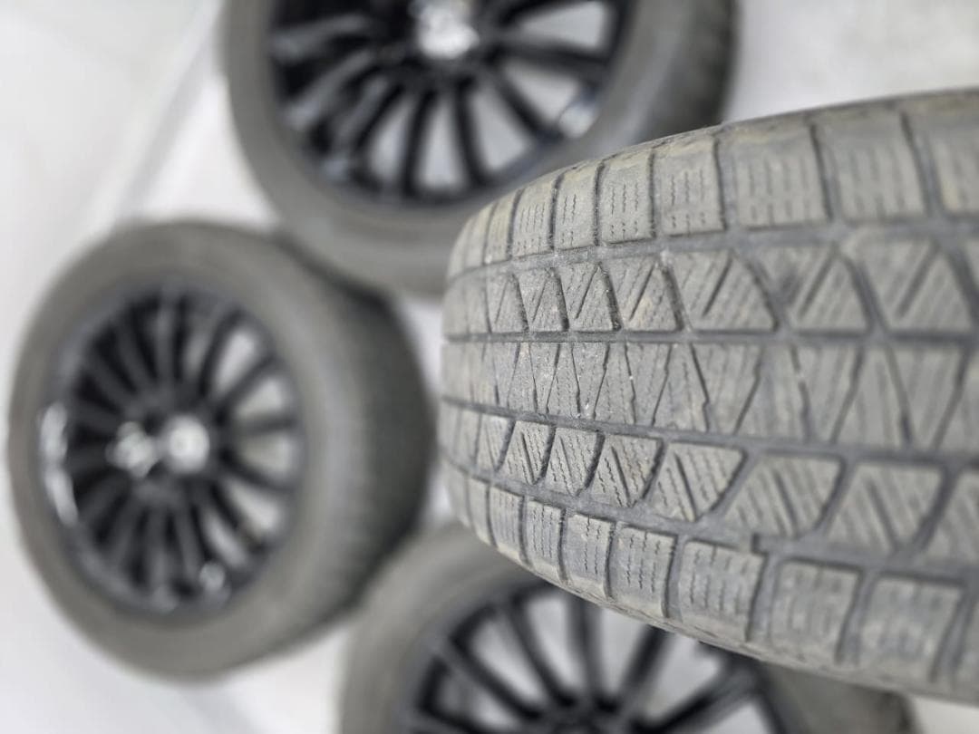 スタッドレス メルセデスベンツ　Gクラス（W463A）AMG 純正 20インチ