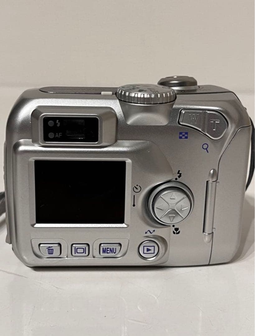 Nikon COOLPIX 3100 デジカメ 箱付き　【通電確認済み】