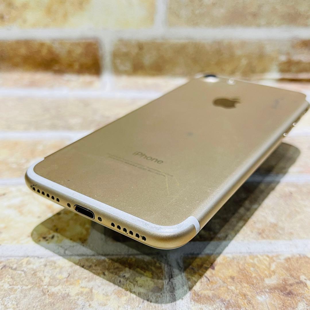 SIMフリー iPhone7 128GB ゴールド 電池新品
