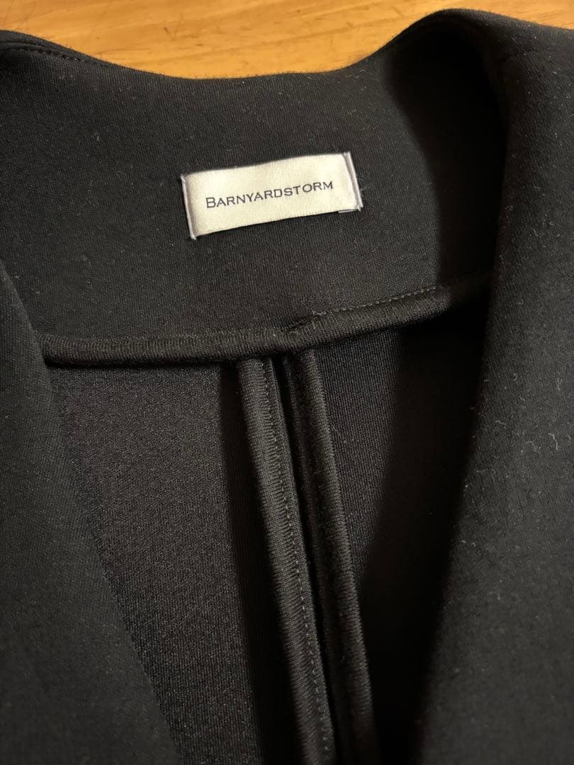 バンヤードストーム ノーカラージャケット ダンボール素材 ブラック