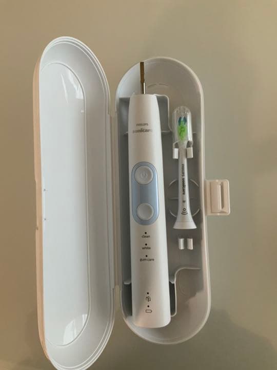 フィリップス 電動歯ブラシ　ソニッケアー