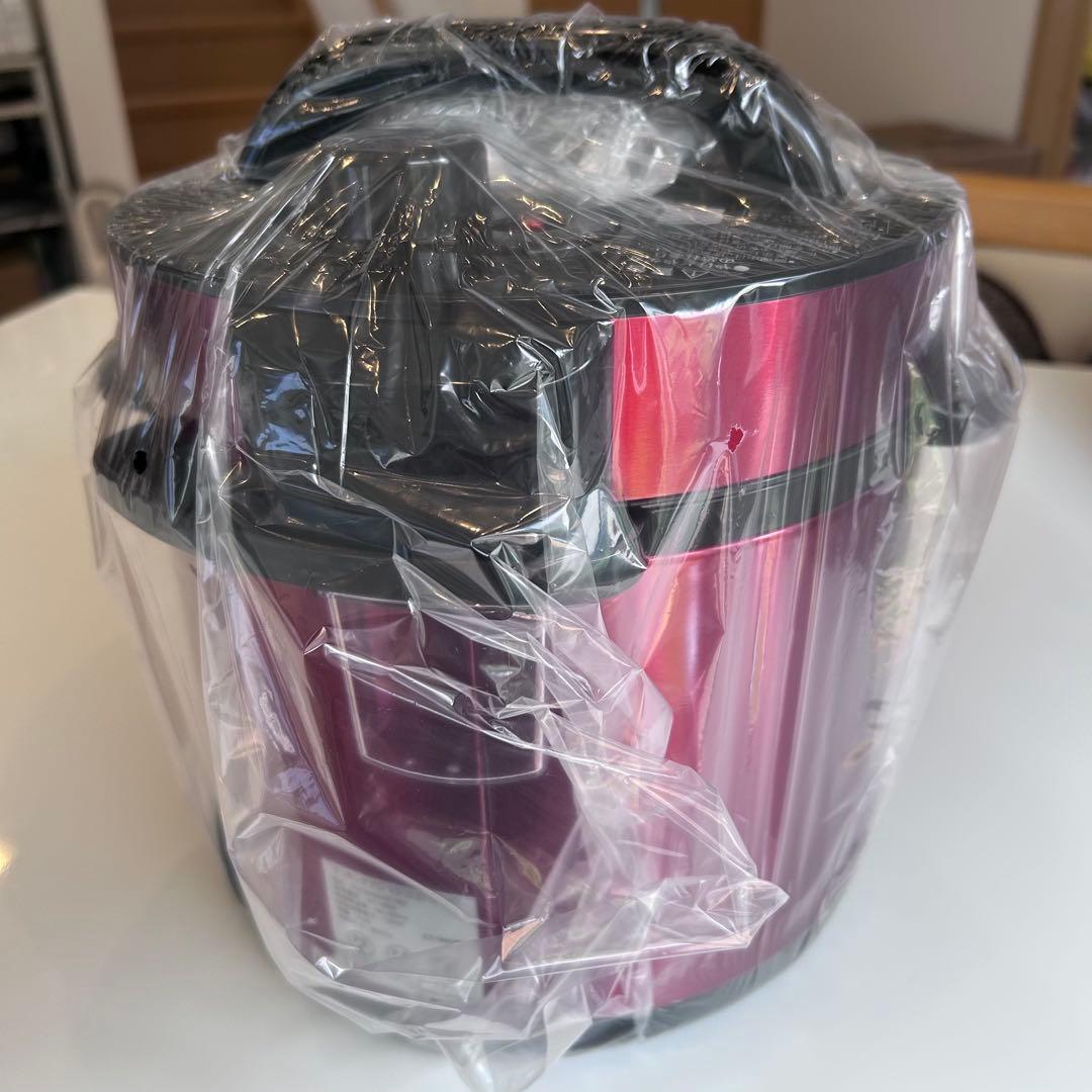 【新品未使用】レッド　電気圧力なべ　クッキングプロV2 3.2 FN006446