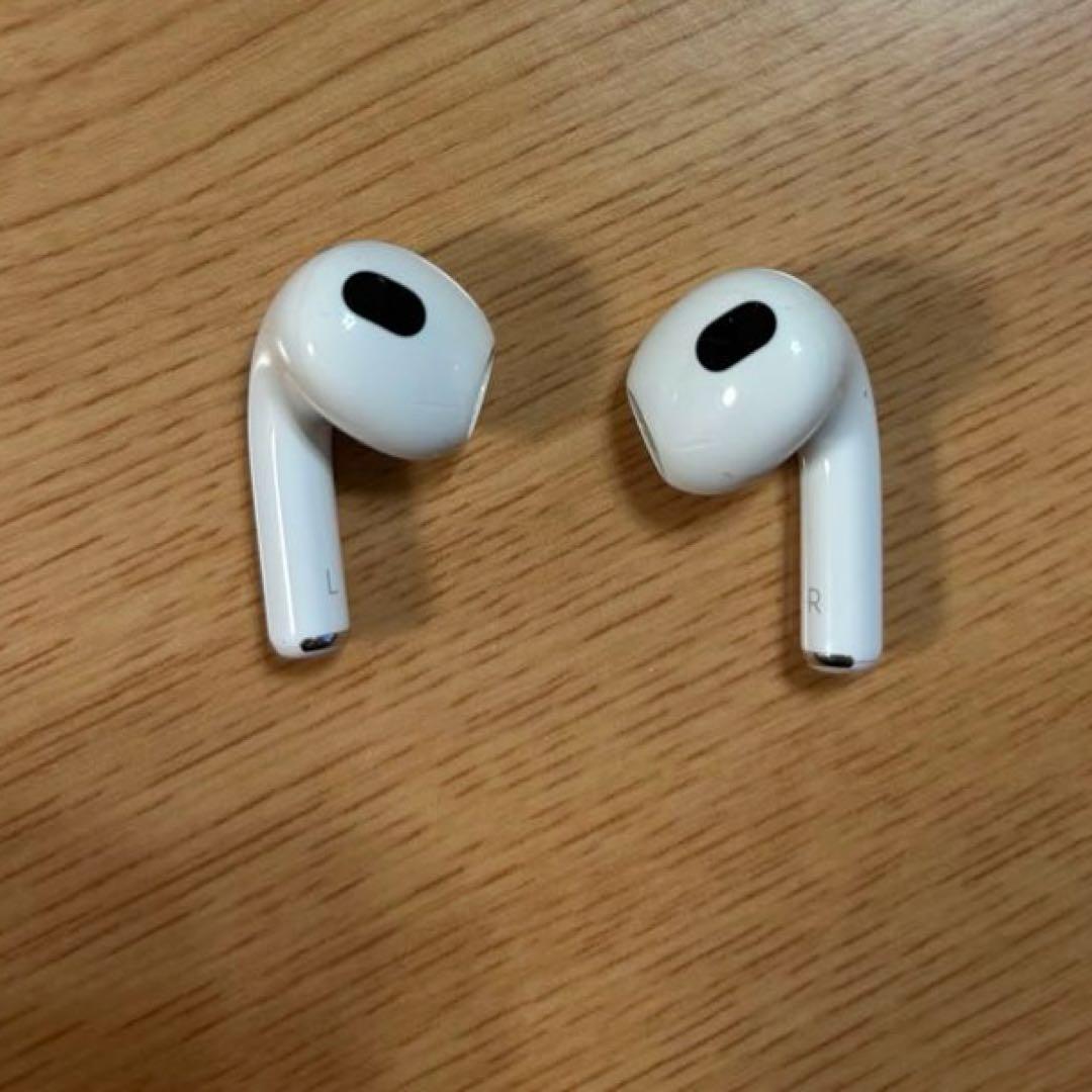 Apple AirPods 第三世代　ホワイト