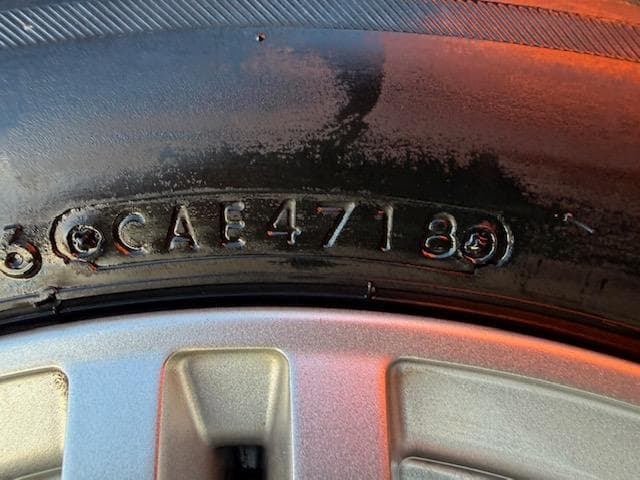 カローラ フリード (4H) ノート スタッドレスセット 185/70R14