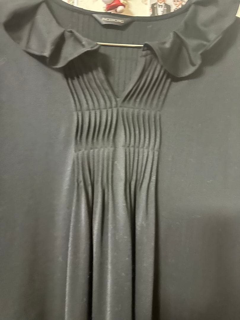 インゲボルグ　カットソーワンピース　ブラック　本日1/22迄の出品‼️