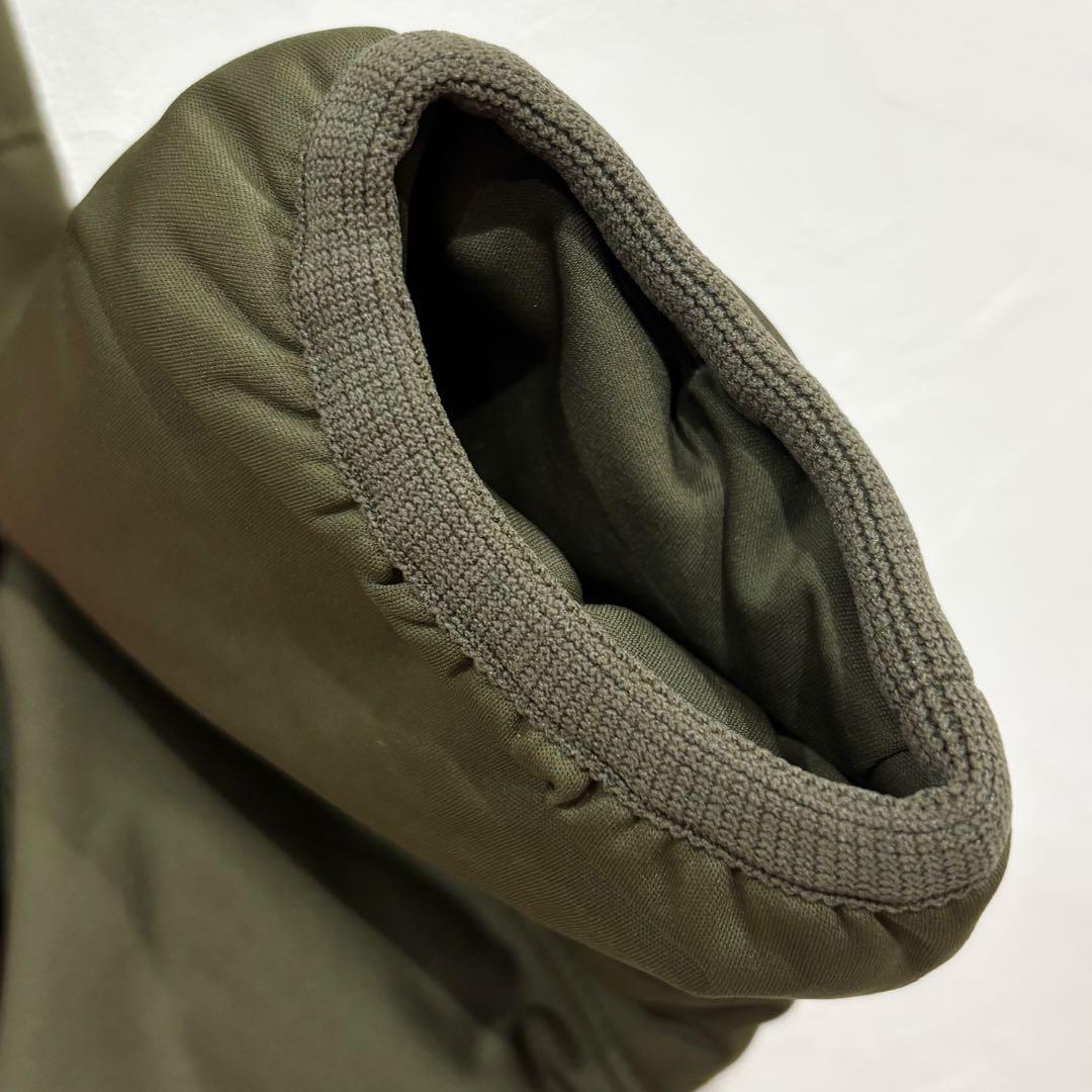 新品【 Peak】　Flexible Insulated プルオーバー