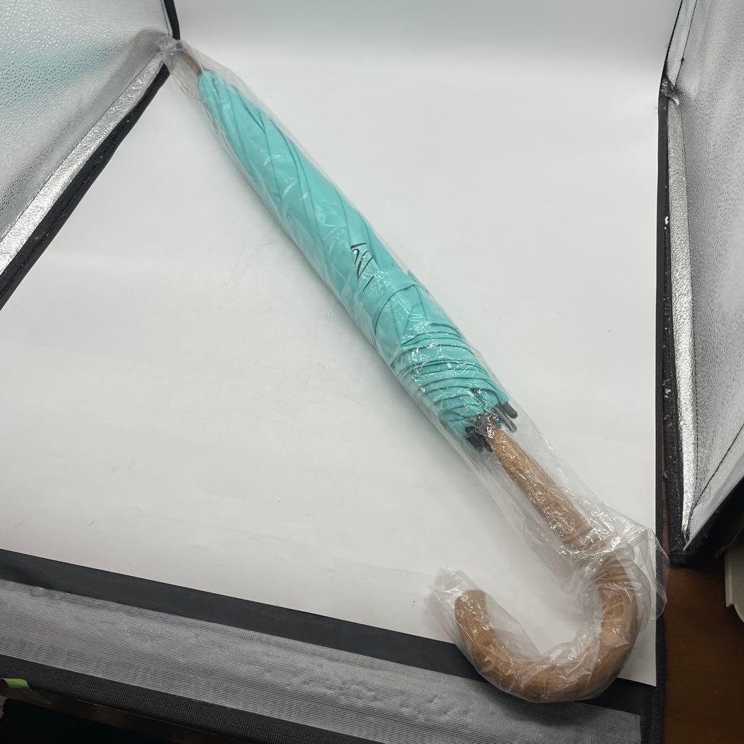 ティファニー ノベルティ 傘 パラソル Tiffany Blue ロゴ入り②