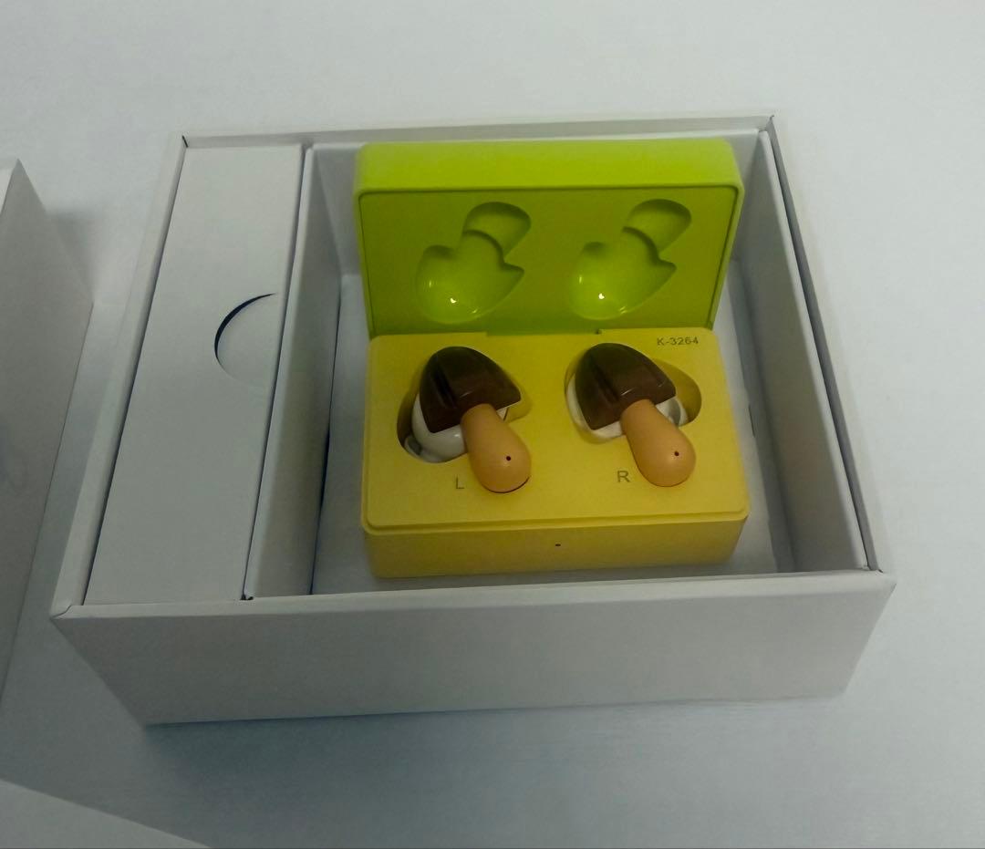 KINOKO-NO-YAMA ワイヤレスイヤフォン