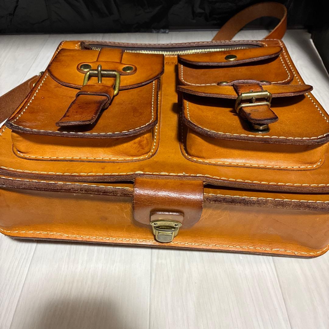 ヘルツ　バック