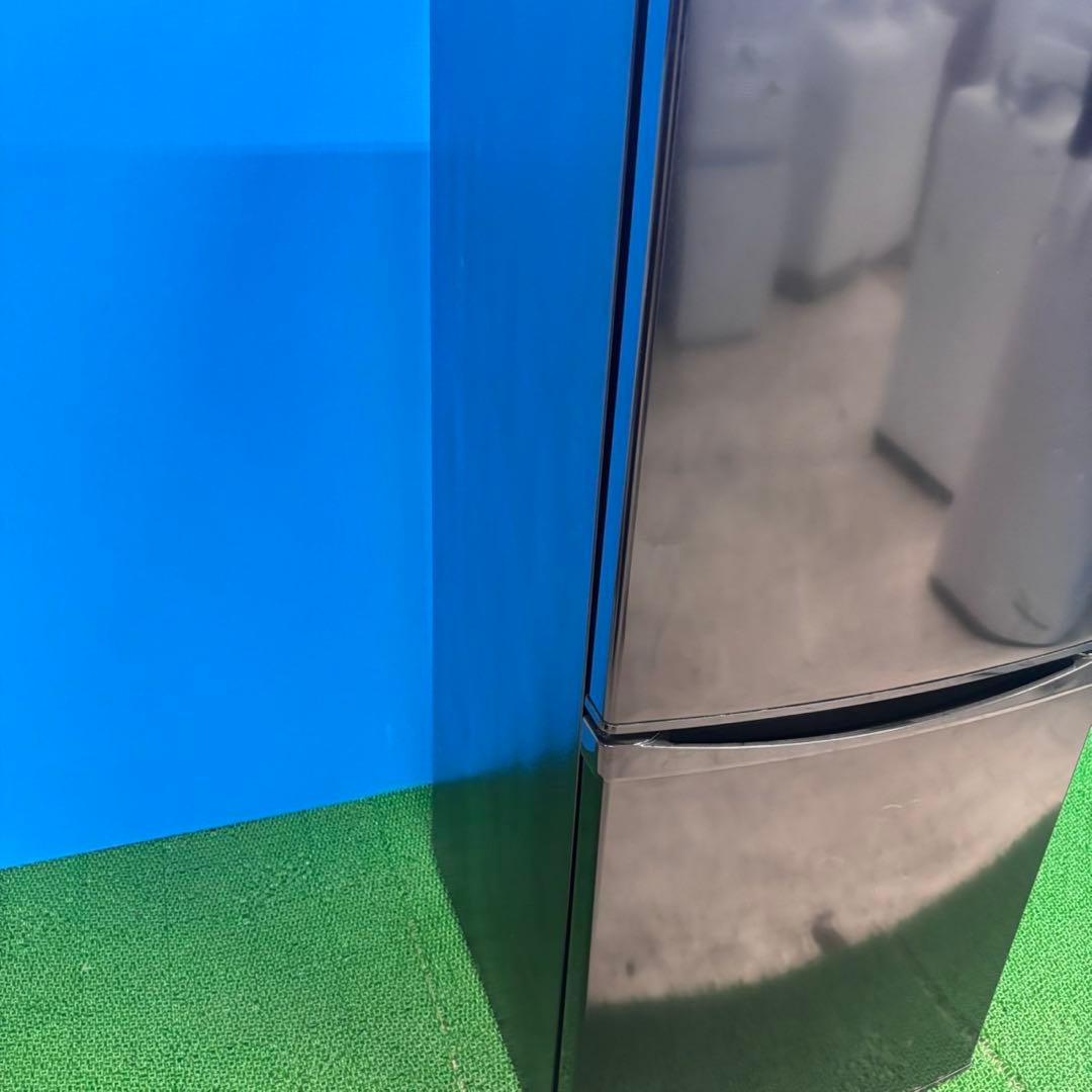 772 2024年製　冷蔵庫　小型　一人暮らし　極美品　100L〜200L 格安