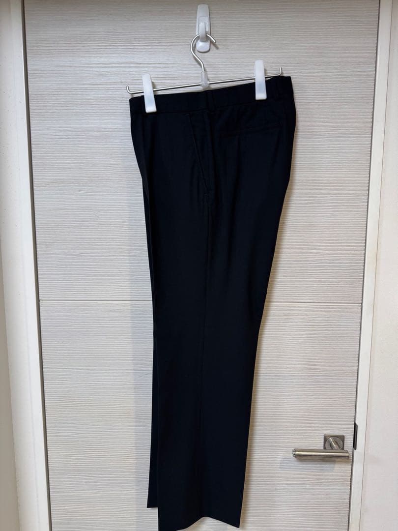 ④ Hugo Boss ヒューゴボス スーツ 黒