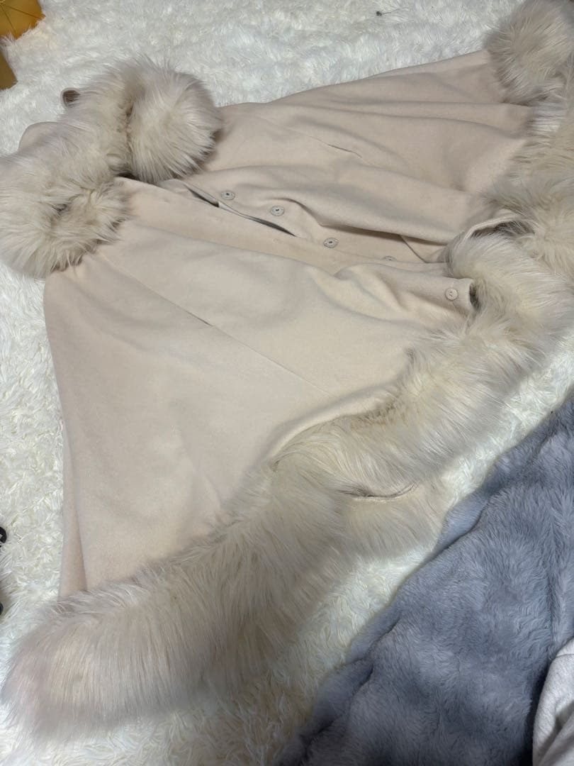 ベージュ フリース ポンチョ フード付き