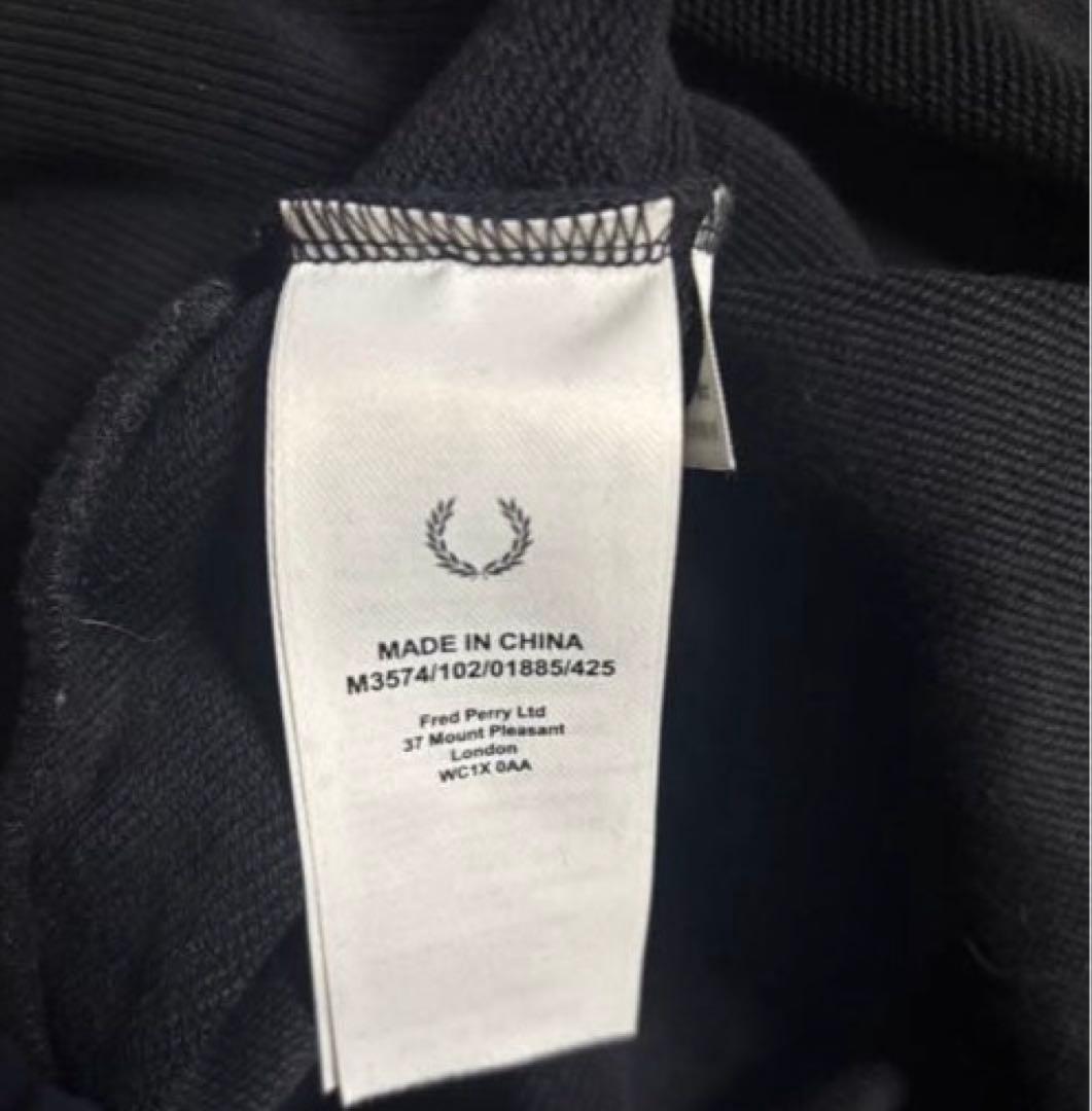 専用FRED PERRY ブラック ハーフジップ トレーナー