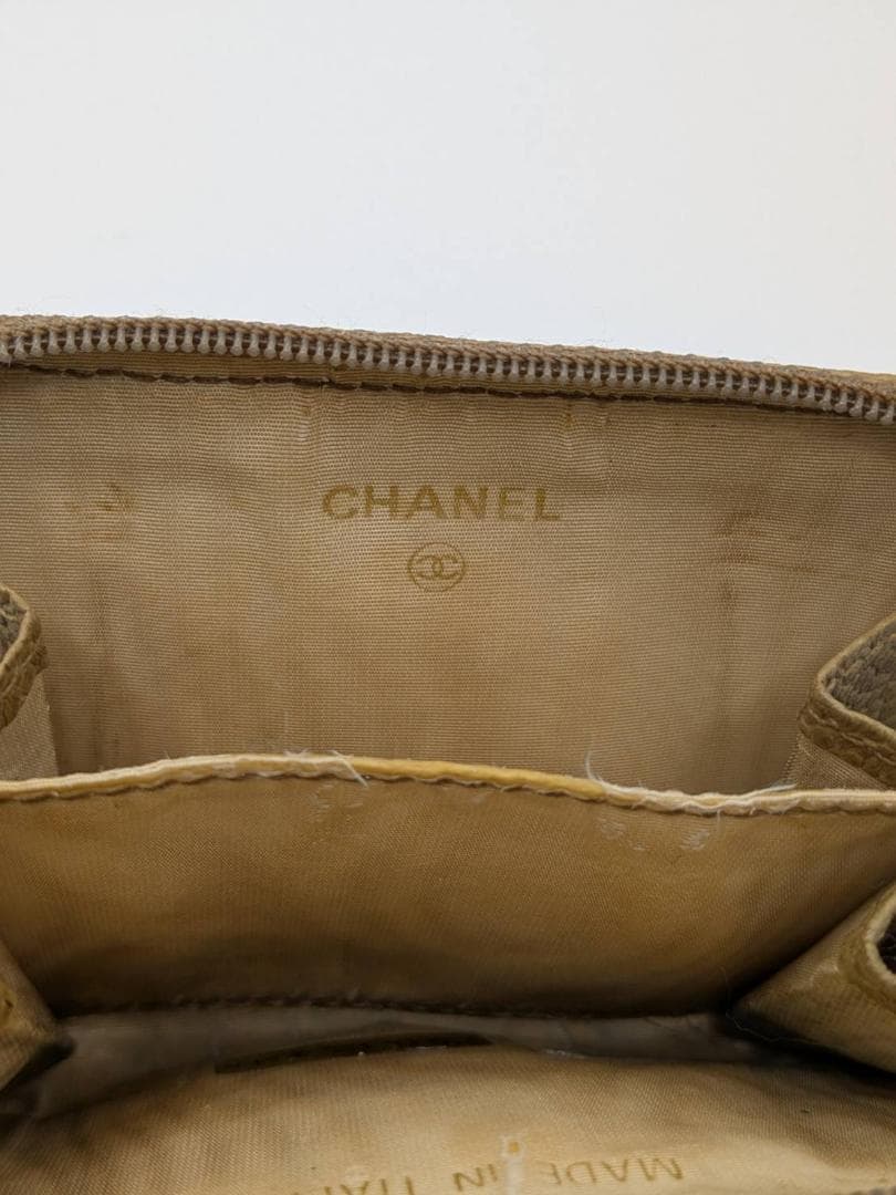 CHANEL シャネル ケース
