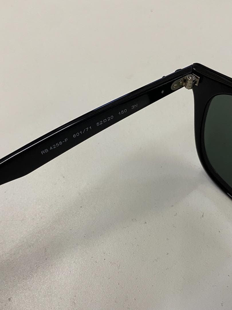 RAY-BAN　サングラス　4258-F