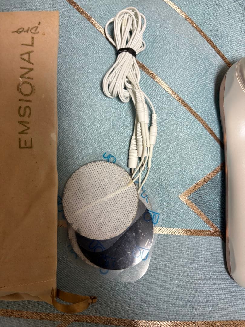 セプテム　エモーショナルプロ　エモプロ　美顔器