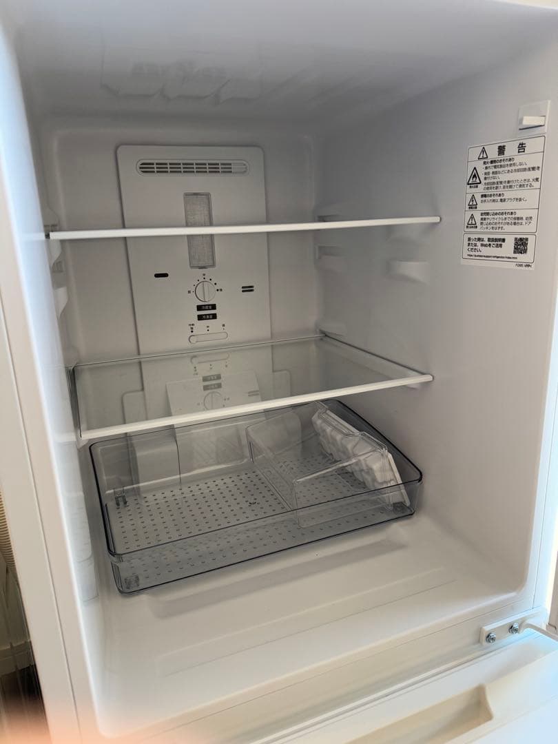 【美品】152L SHARP 2023年製 冷蔵庫　 SJ-D15J-W