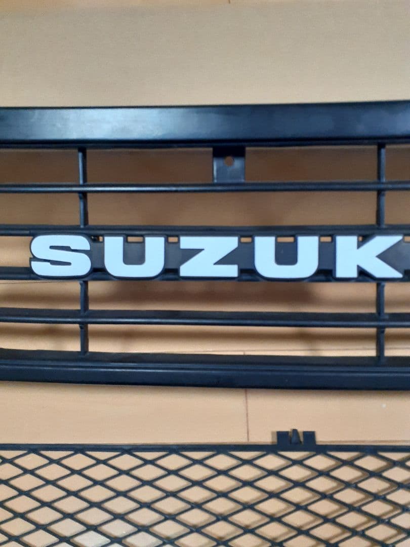 ジムニー　JA11　1型　純正グリル