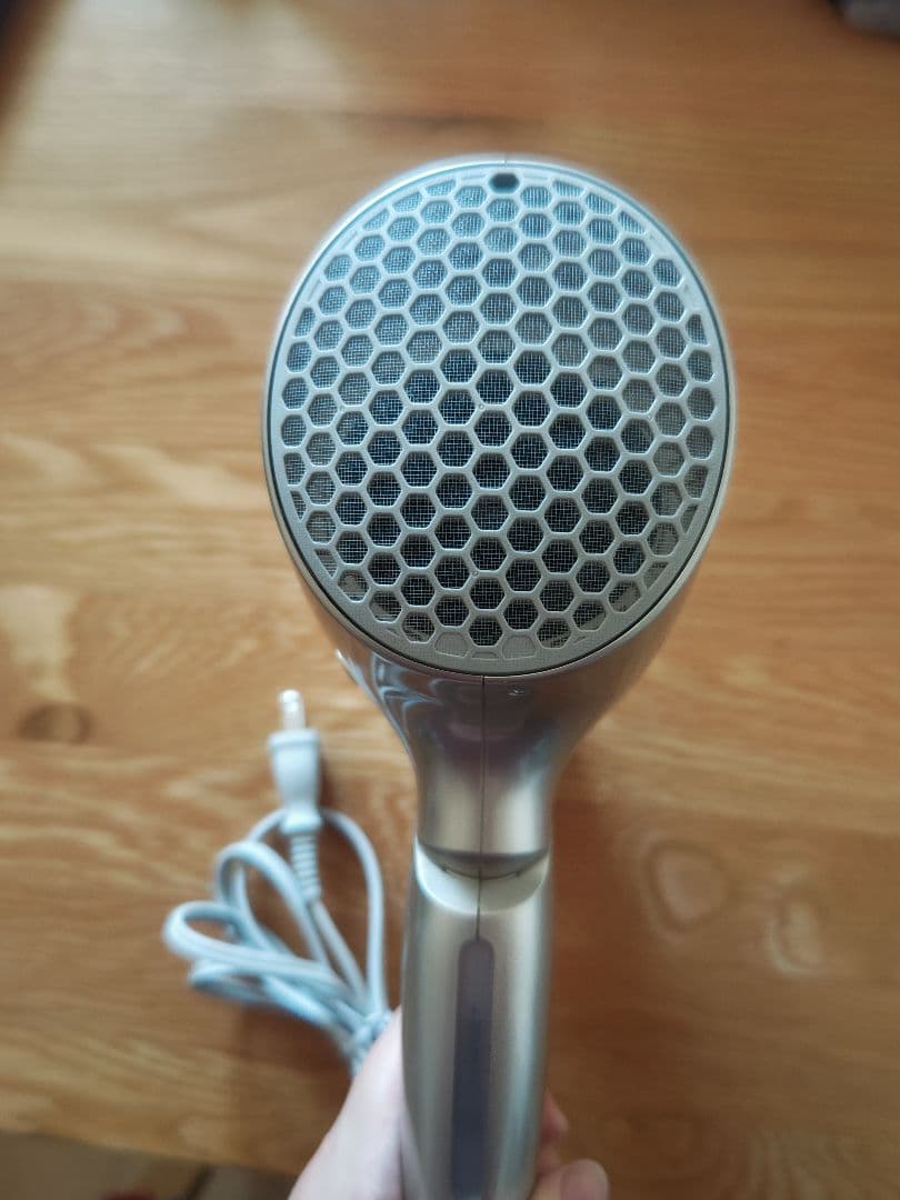 パナソニック ドライヤー ナノケア　23年製