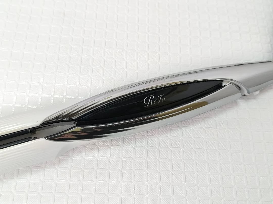 22年製 正規品　ReFaリファ ビューテック ストレートアイロン　2