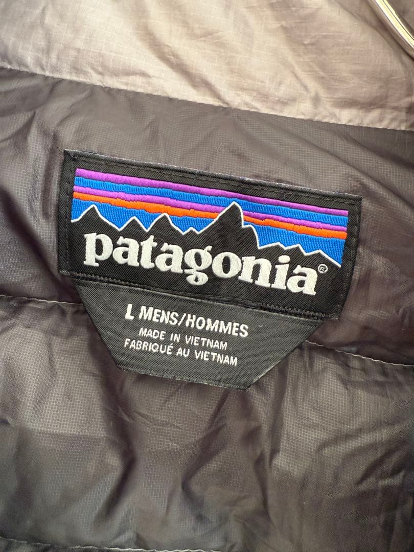 美品 パタゴニア メンズ ダウンセーターベスト シルバーグレー Lサイズ