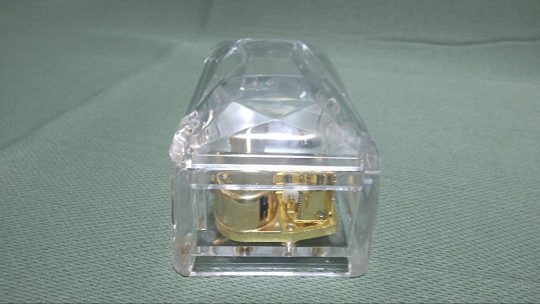 新品未使用！！高級３０弁オルゴール宝石箱