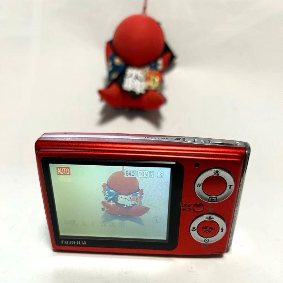 Fujifilm FinePix Z 20赤